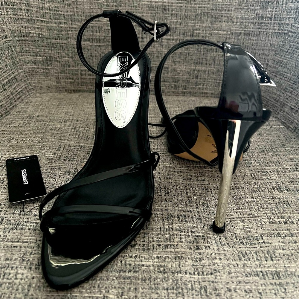 NWT Express high heel